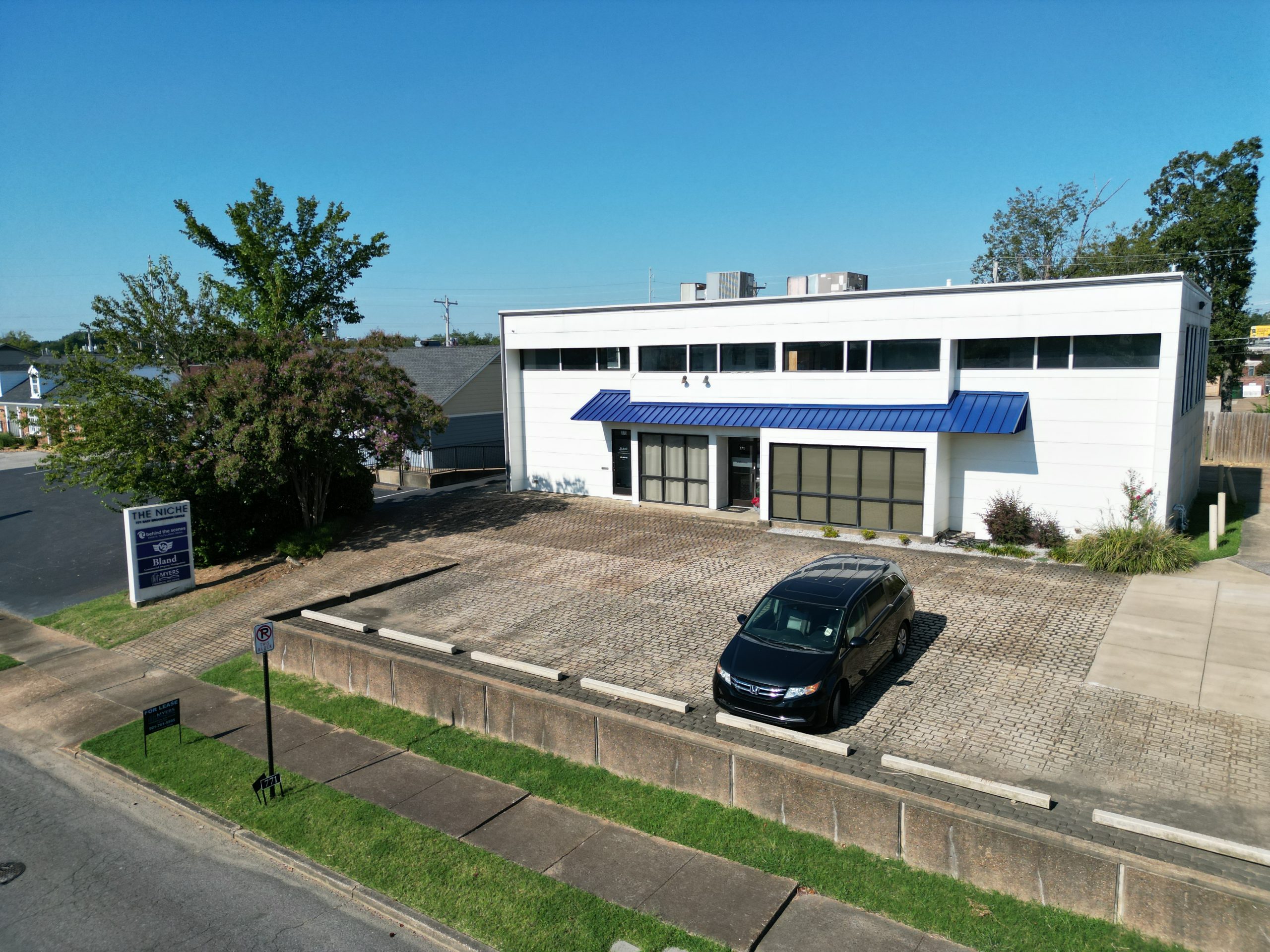 771 E. Brookhaven Circle Memphis, TN 38117